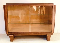 Sale Pamono Art Deco Display Case in Mahogany and Veneer