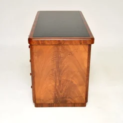 Pamono Art Deco Figured Walnut Pedestal Desk, 1930s><noscript><img width=