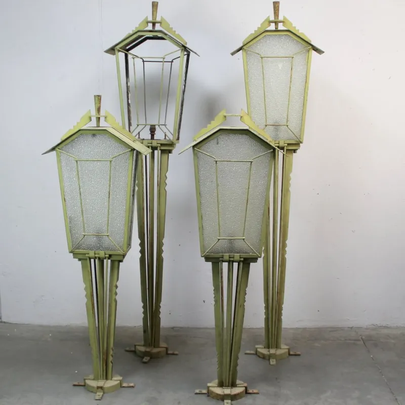 Online Pamono Art Deco Garden Lamp Game, 1930s, Set of 4
