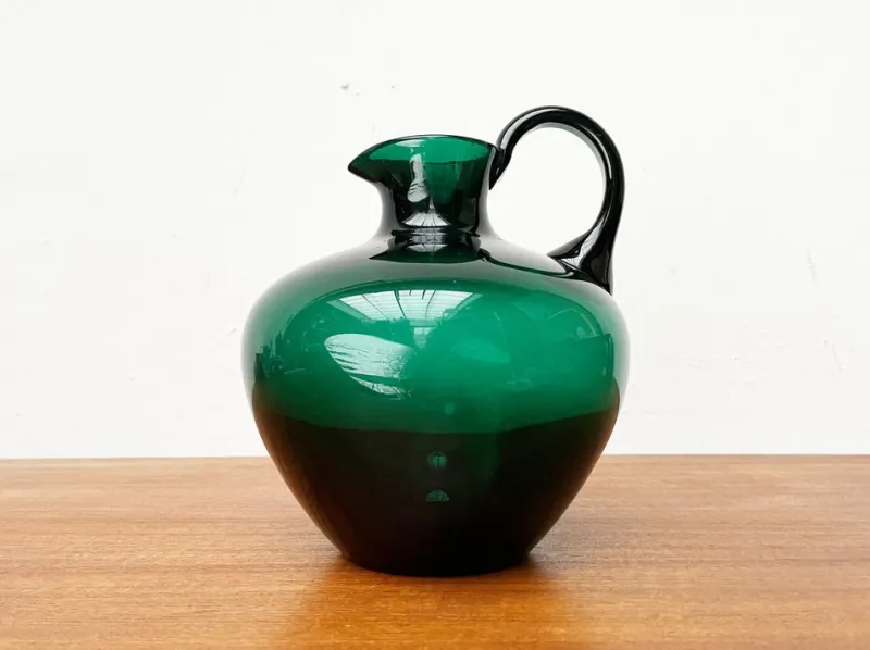 Pamono Art Deco German Green Glass Jug by Prof. Bruno Mauder for Zwiesel Theresienthal, 1930s> Glassware