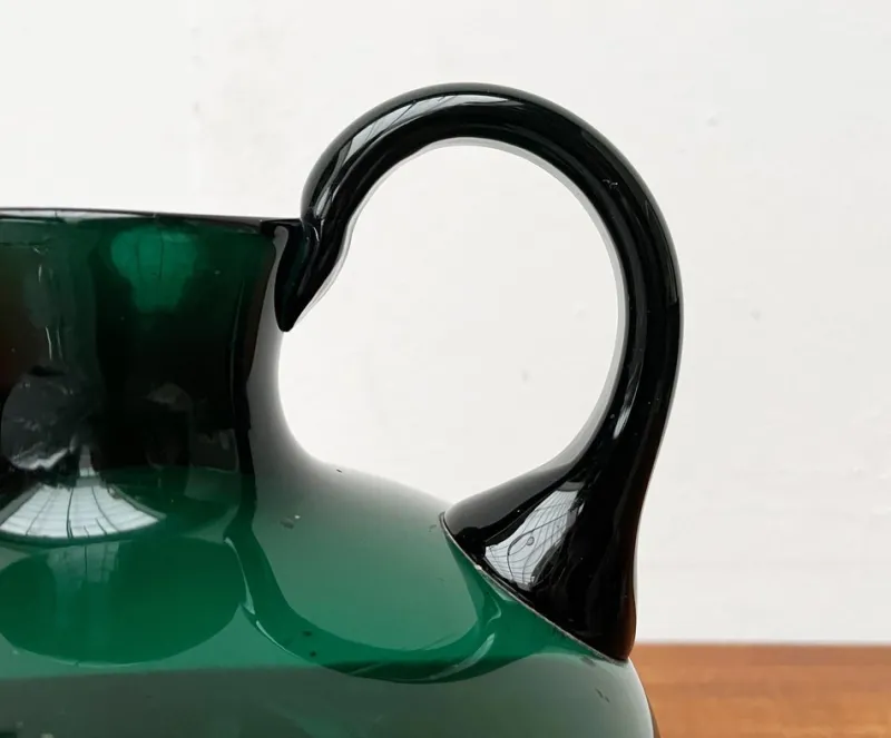 Pamono Art Deco German Green Glass Jug by Prof. Bruno Mauder for Zwiesel Theresienthal, 1930s> Glassware