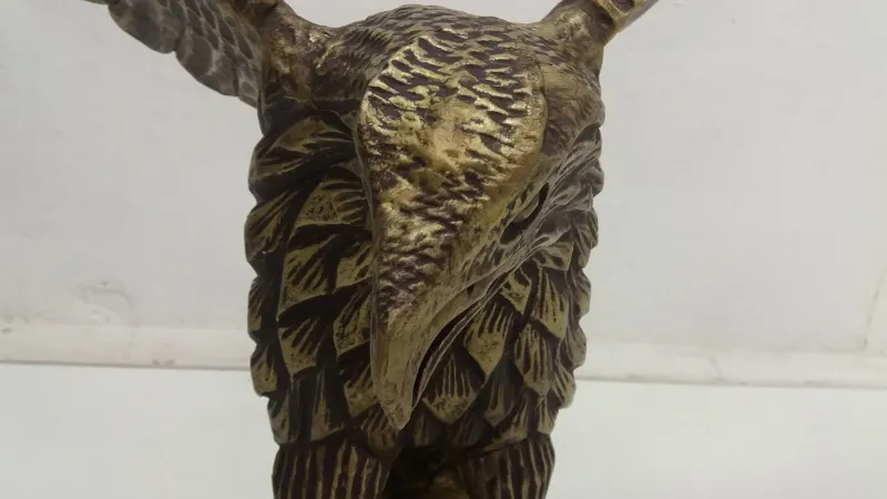 Pamono Art Deco German Wooden Eagle Sculpture, 1920s> Art Deco