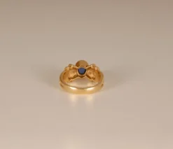 Pamono Art Deco 14K Yellow Gold Ring with Cabochon Cut Sapphire Style Stone and Brilliant Cut Crystals><noscript><img width=