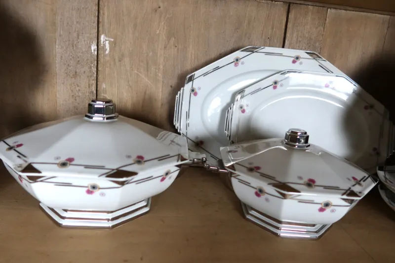 Online Pamono Art Deco Porcelain Dinner Service, 1930s, Set of 113