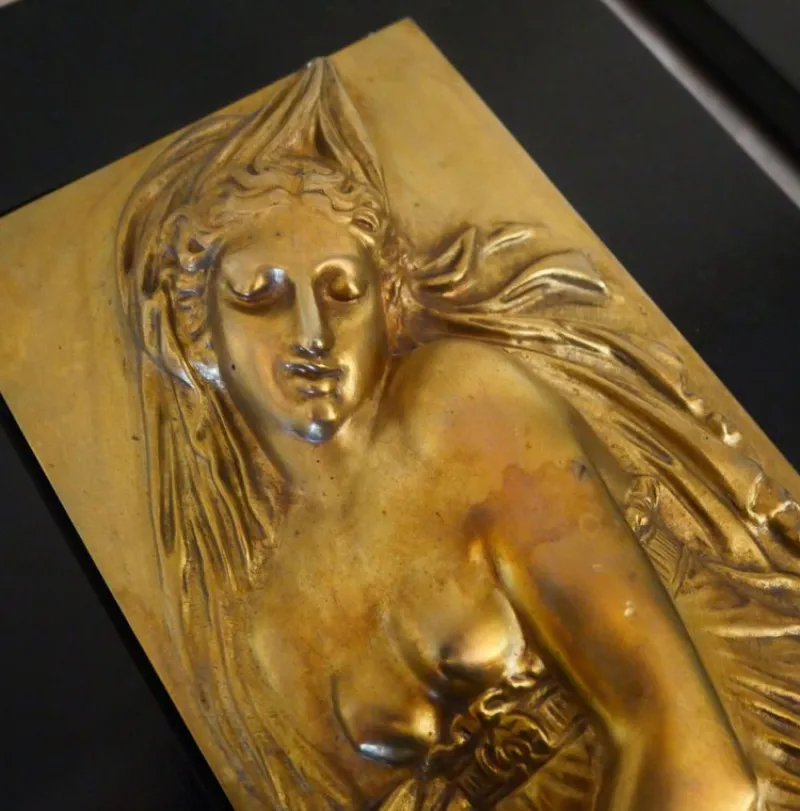 Pamono Art Deco Reliefs with the Nymphs of the Fountain, Early 20th Century, Bronzes, Set of 2> Art Deco