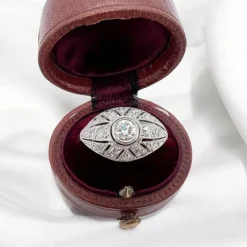 Pamono Art Deco Ring in Platinum and Diamonds, 1920s> Rings
