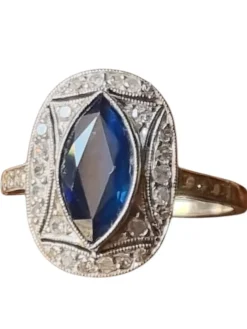 Outlet Pamono Art Deco Ring of Blue Sapphire and Diamonds Mounted in Platinum, 1925