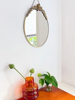 Pamono Art Deco Style Oval Mirror with Brass Floral Details, 1960s><noscript><img width=