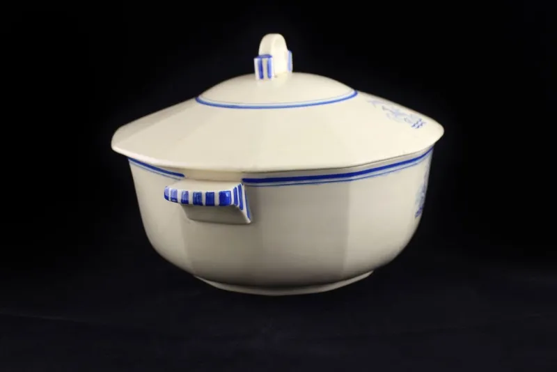Pamono Art Deco Tureen from Bosch Freres la Louviere, 1920s> Dinnerware Accessories