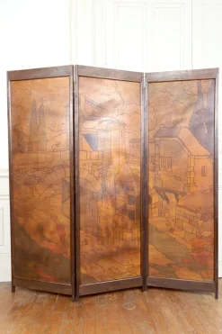 Clearance Pamono Art Nouveau / Art Deco Pyroengraved Screen with Medieval Mediterranean Townscape, 1930s