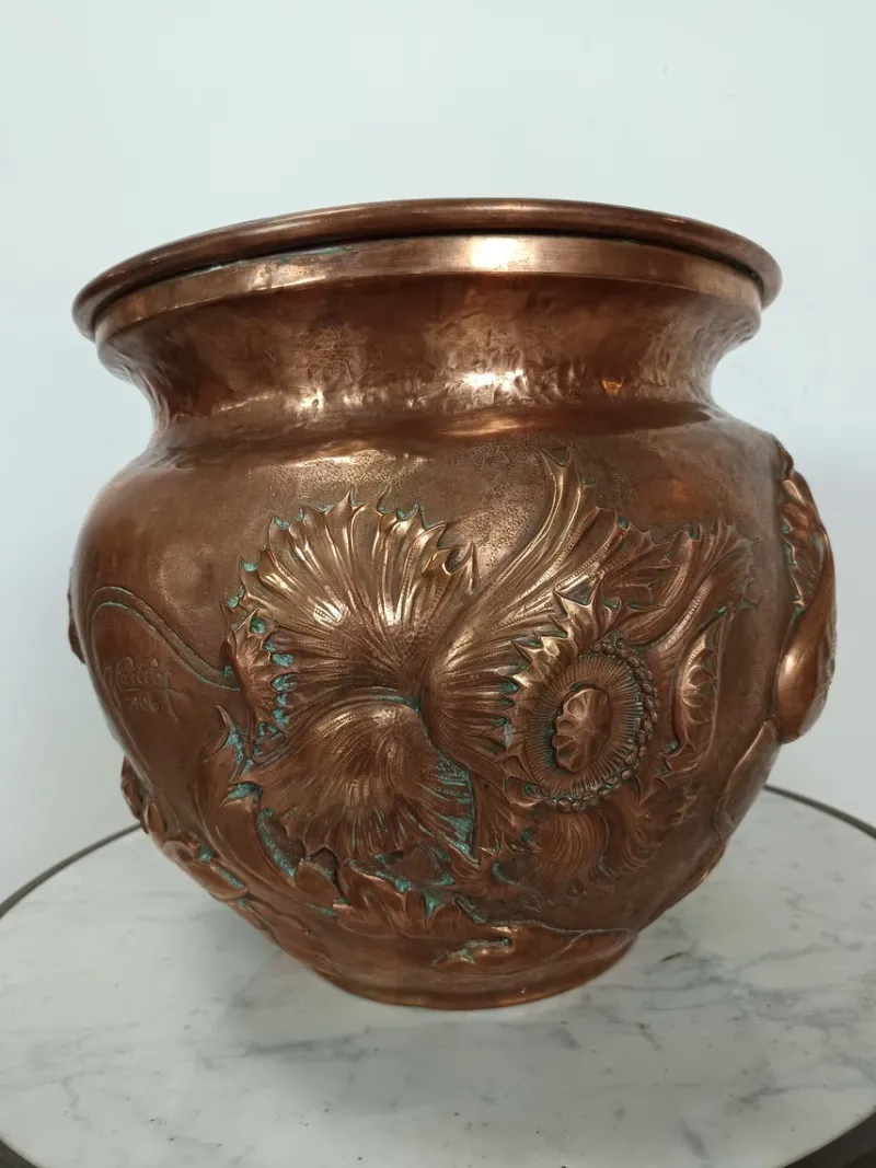 Pamono Art Nouveau Copper Planter Pot, 1890s> Garden Accessories