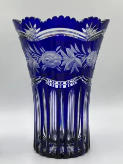 Online Pamono Art Nouveau Crystal Vase in Cobalt Blue with Floral Engraving from Lausitz