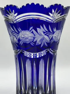Online Pamono Art Nouveau Crystal Vase in Cobalt Blue with Floral Engraving from Lausitz