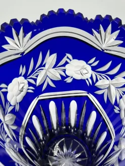 Online Pamono Art Nouveau Crystal Vase in Cobalt Blue with Floral Engraving from Lausitz