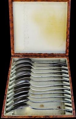 Hot Pamono Art Nouveau Dessert Spoons in Silver-Plated Metal from J.H., 1890s, Set of 12