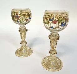 Pamono Art Nouveau Roman Style Wine Glasses with Hand-Painted Crystal Glass from Glashütte Theresienthal, Germany, 1920s, Set of 2><noscript><img width=