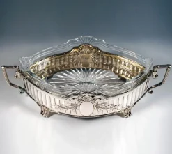 Pamono Art Nouveau Silver Jardinière in Navette Form from Koch & Bergfeld, Germany, 1900s> Planters And Jardiniere