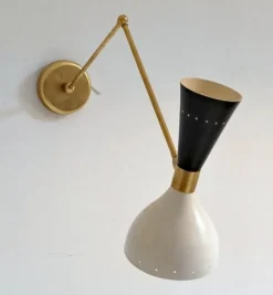 Outlet Pamono Articulated Sconce in Brass