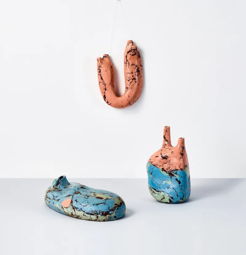 Pamono Artificial Sculptural Vases by Naama Agassi> Decorative Objects