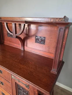 Pamono Arts and Crafts Oak Sideboard, 1890s><noscript><img width=