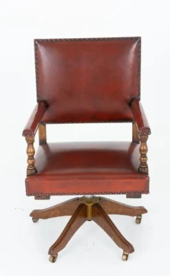 Pamono Arts and Crafts Swivel Desk Chair in Oak, 1920s> Office Chairs