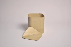 Pamono Ash Wood Laundry Basket with Flexible Lid by Villahomecollection><noscript><img width=