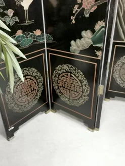 Clearance Pamono Asian Lacquered Room Divider Depicting Crane Birds