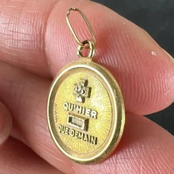 Sale Pamono Augis French 18 Karat Yellow Gold More Than Yesterday and Diamond Love Charm Pendant, 1920s