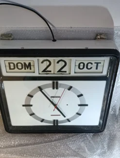 Pamono Automatic Calendar Auto-20 Watch from Twemco, 1970><noscript><img width=