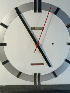 Pamono Automatic Calendar Auto-20 Watch from Twemco, 1970><noscript><img width=