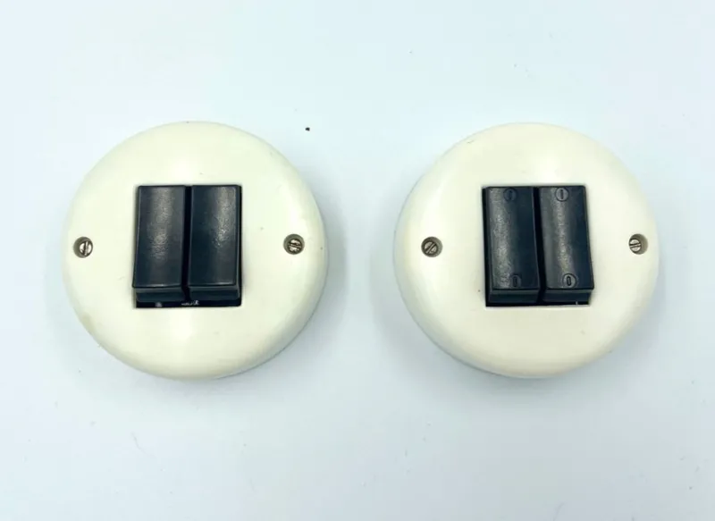New Pamono Bakelite Light Switches, 1940s, Set of 2