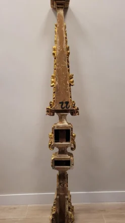 Pamono Baroque Altar Stipe or Pedestal in Carved and Gilded Wood, 17th-18th Century><noscript><img width=