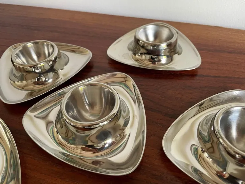 Pamono Bauhaus Egg Cups by Prof. Wagenfeld for WMF, Germany, 1950s, Set of 6> Dinnerware Accessories