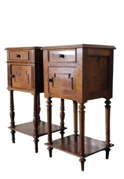 Pamono Bedside Tables in Walnut, Set of 2> Nightstands
