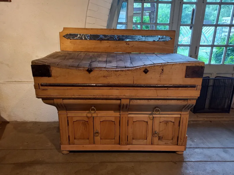 Pamono Beech Butcher Block, 1907> Worktables & Workbenches