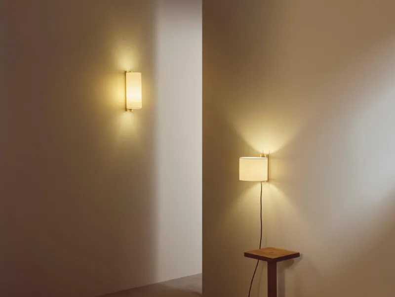 Pamono Beige and Beech TMM Corto Wall Lamp by Miguel Milá> Wall Lights & Sconces