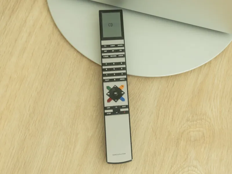 Discount Pamono Beosystem 2500 & Beolab 8000 Sterro from Bang & Olufsen, 1990s