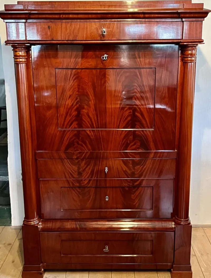Pamono Biedermeier Mahogany Veneer Secretary, 1800s> Secretaires