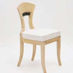 Pamono Biedermeier Style White Eclectica Dining Chairs by Silvio Piattelli, Set of 8><noscript><img width=