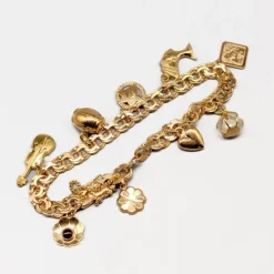 Pamono Bismarck Bracelet in Gold with Charms> Bracelets