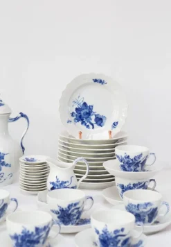 Pamono Blå Blomst Blue Flower Coffee Service from Royal Copenhagen, Set of 53> Coffee & Tea Service