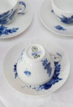 Pamono Blå Blomst Blue Flower Coffee Service from Royal Copenhagen, Set of 53><noscript><img width=