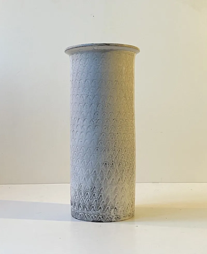 Pamono Black and White Ash Glazes Cylindrical Vase by Svend Hammershøi for Herman A. Kähler, 1930s> Vases