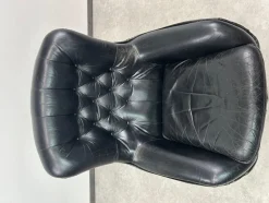 Pamono Black Leather Swivel Wingchair by Peem, 1960s> Office Chairs