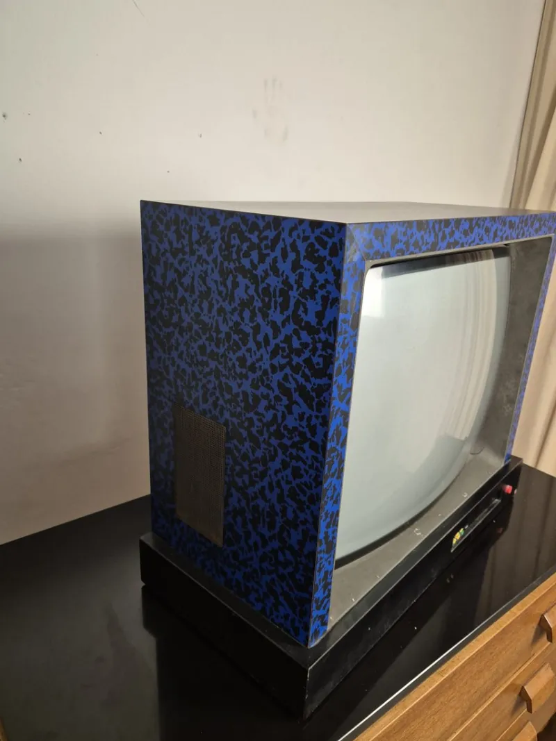 Pamono Blue and Black Laminate Television by Ettore Sottsass for Brionvega, 1980s> Electronics