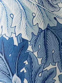 Pamono Blue and White Velsen Delft Table Lamp, William Morris Lampshade><noscript><img width=