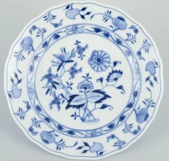 Pamono Blue Onion Patterned Porcelain Dinner Plates from Meissen, Germany, 1890s, Set of 5><noscript><img width=