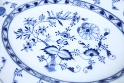 Pamono Blue Onion Porcelain Platter by Carl Teichert for Meissen, 1880s> Serving Dishes
