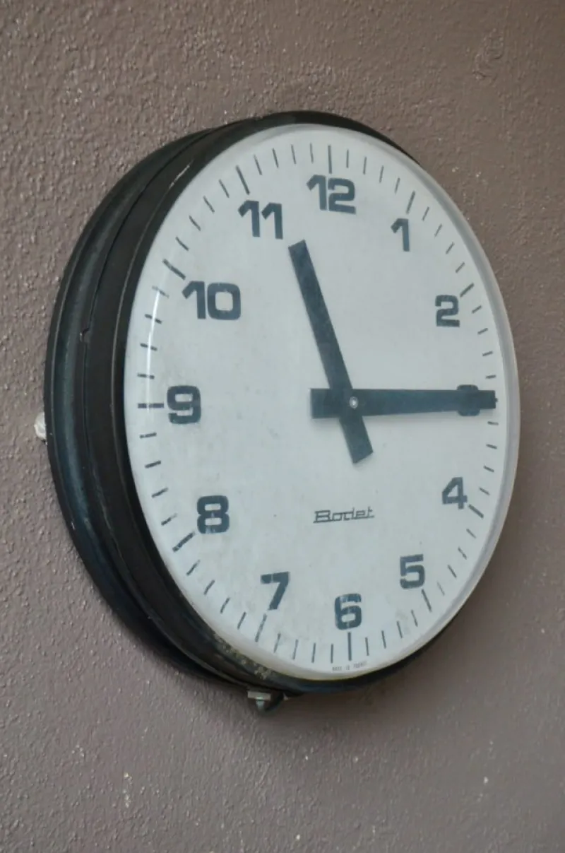 Outlet Pamono Bodet Station Clock, 1970s