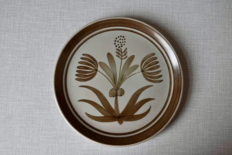 Online Pamono Bohemian Country Chic Style Stoneware Dinnerware Set from Longchamp, 1970s, Set of 19